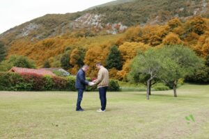 vente terrain isere - viviant terrains - visite d'un terrain