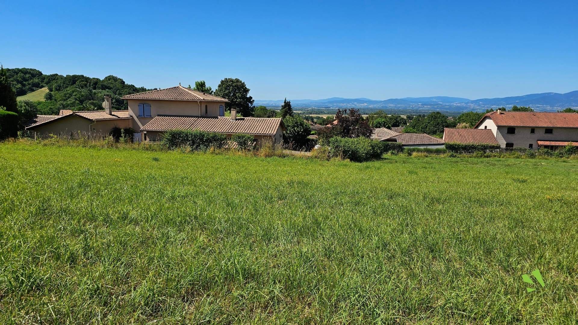 Terrain Vienne – Les Hauts d’Arélis aux Côtes-d’Arey
