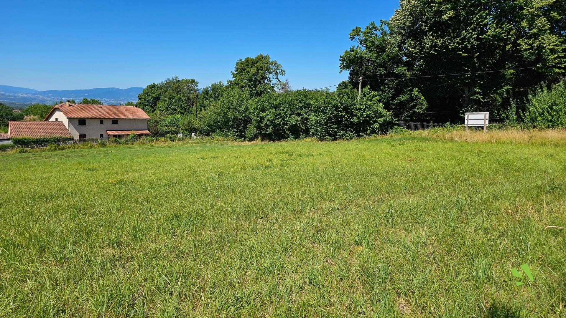 Terrain Vienne – Les Hauts d’Arélis aux Côtes-d’Arey