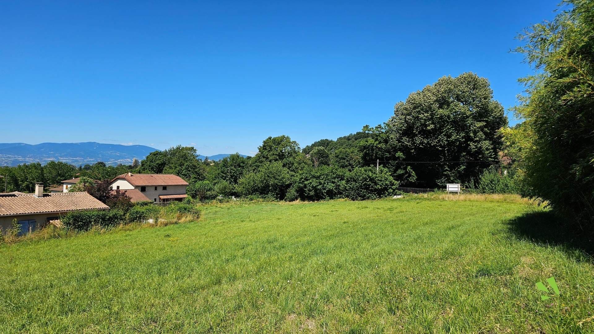 Terrain Vienne – Les Hauts d’Arélis aux Côtes-d’Arey